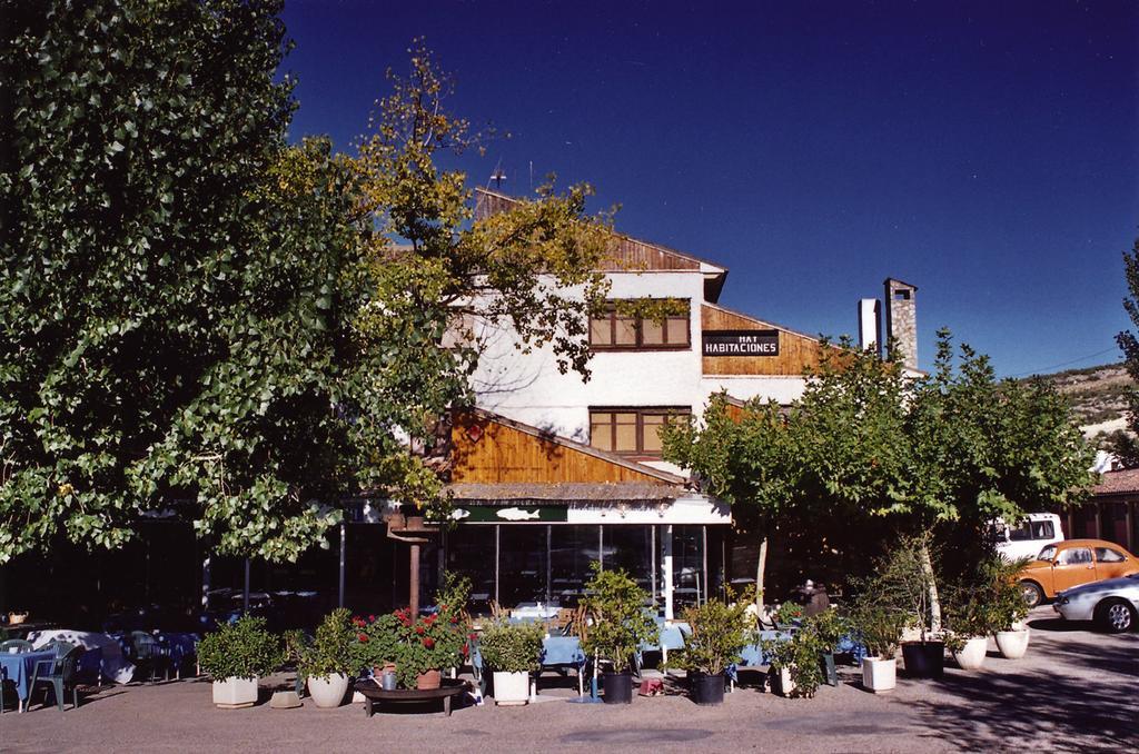 Hotel Las Truchas Нуэвалос Экстерьер фото